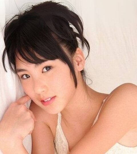 綾瀬月